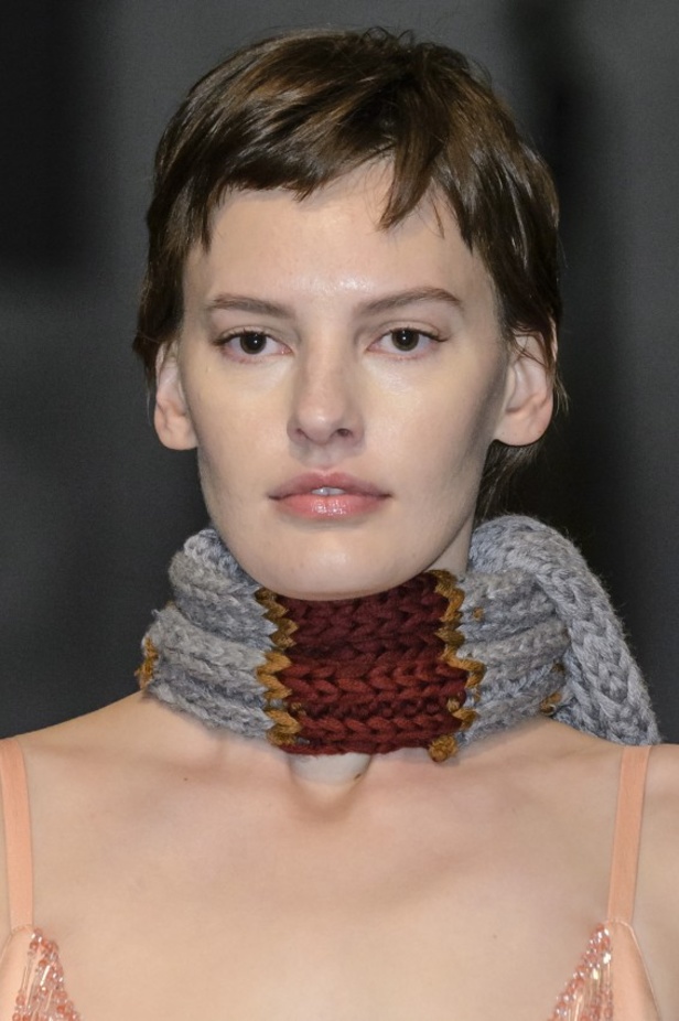 عرض أزياء Prada لخريف ٢٠١٧ !