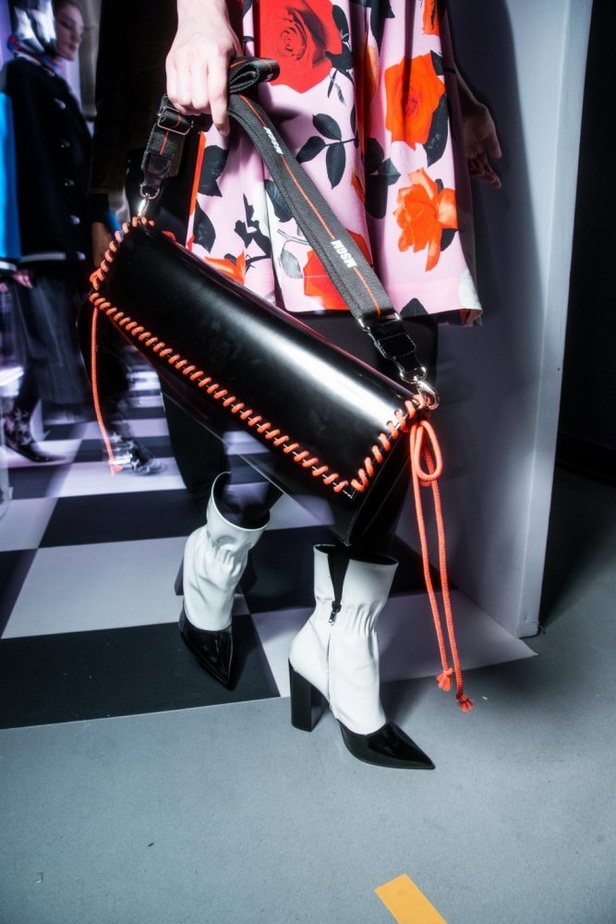 عرض أزياء Msgm لخريف وشتاء 2017