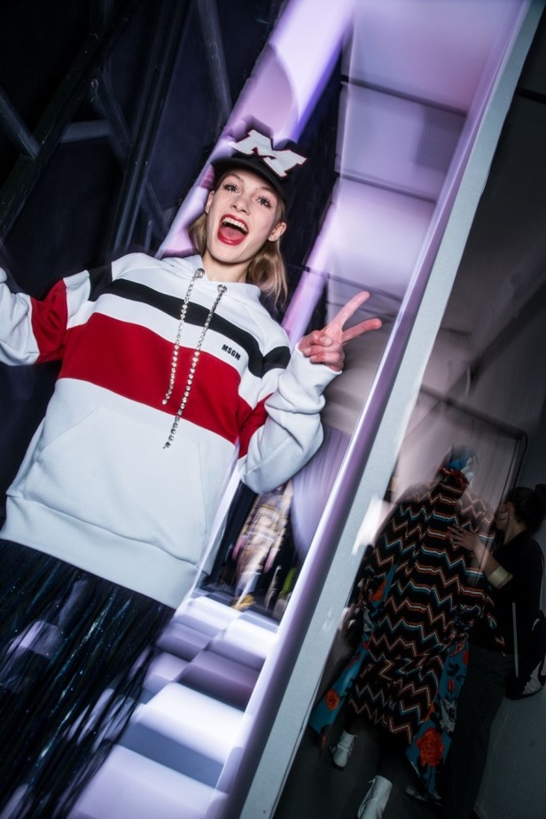 عرض أزياء Msgm لخريف وشتاء 2017