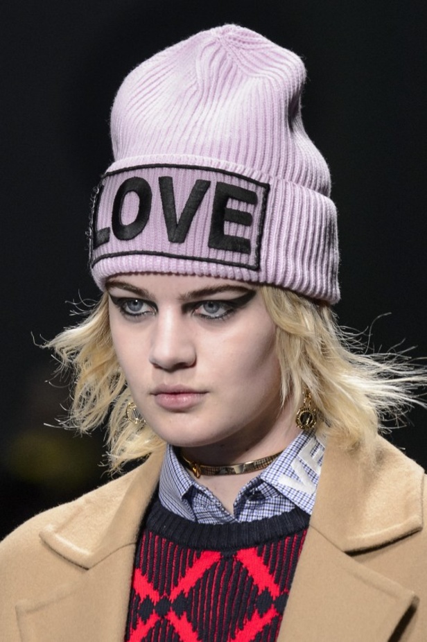 مجموعة "فيرساتشي" لموسم خريف وشتاء 2017-2018