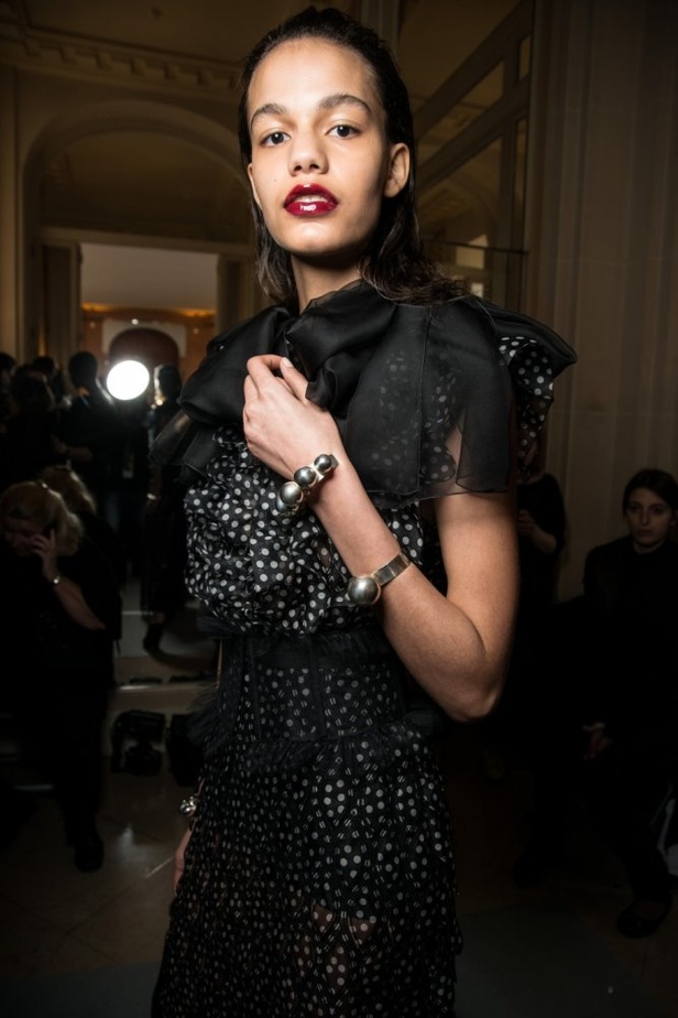 مجموعة جيامباتيستا فالي Giambattista Valli لخريف وشتاء 2017