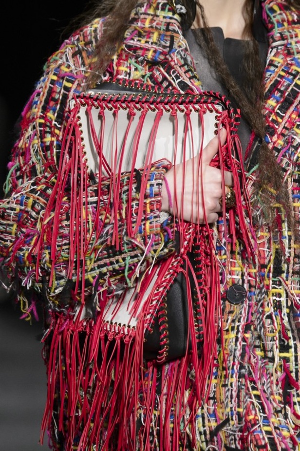 مجموعة الكسندر ماكوين للألبسة الجاهزة لخريف و شتاء 2017