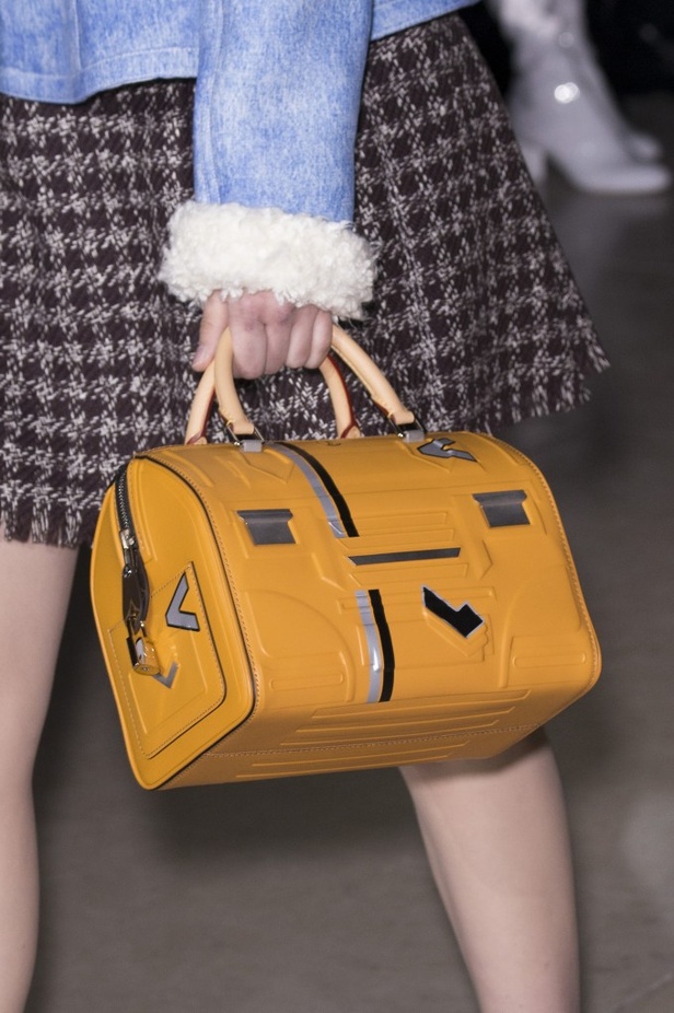 مجموعةلوي فيتون Louis Vuittonلخريف وشتاء 2017