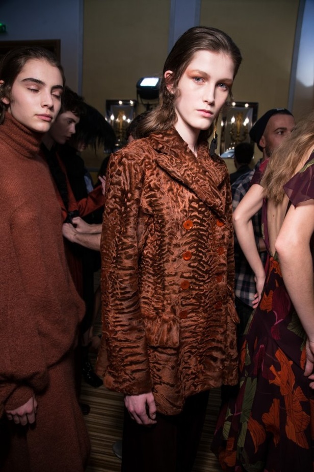 مجموعة جون غاليانو لموسم خريف وشتاء 2017-2018