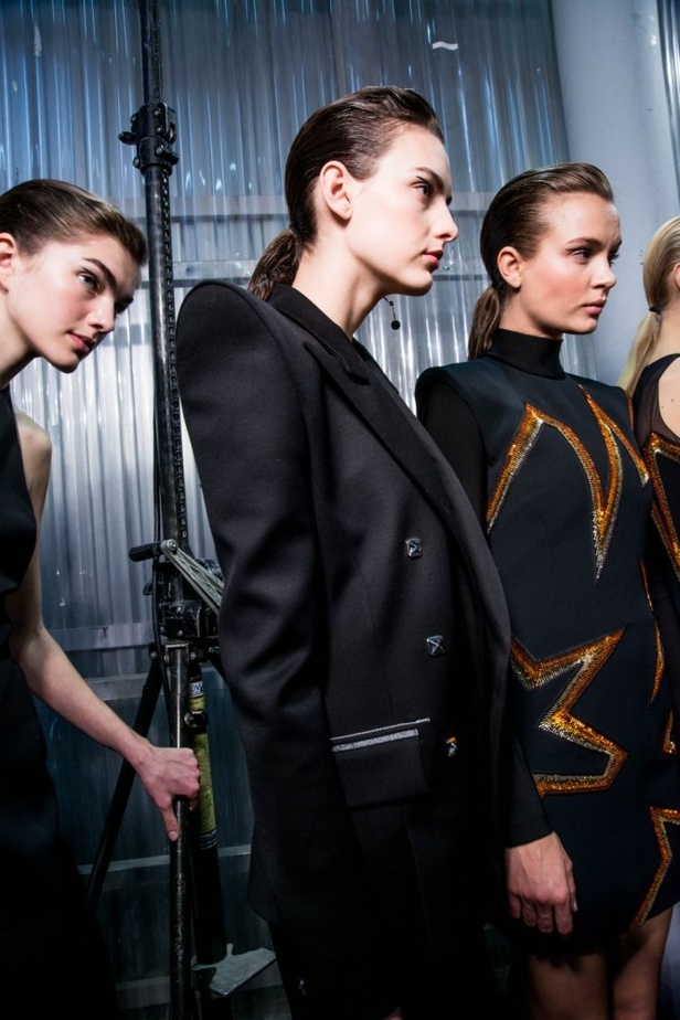 عرض أزياء موغلر لموسم خريف وشتاء 2017