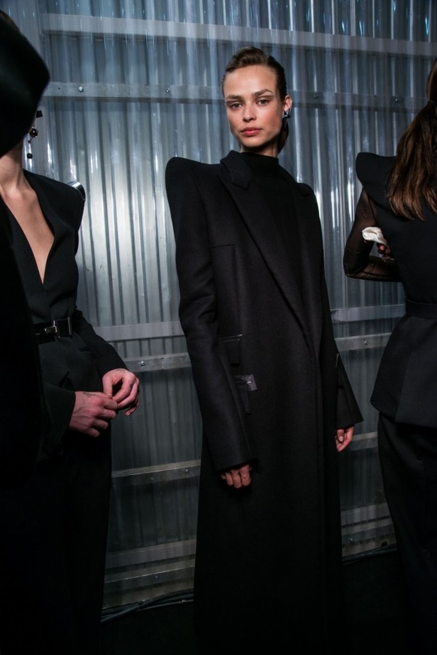 عرض أزياء موغلر لموسم خريف وشتاء 2017