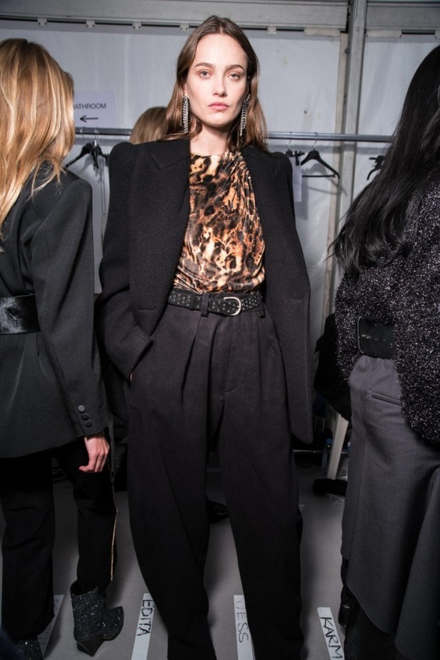 عرض أزياء إيزابيل ماران لخريف وشتاء 2017