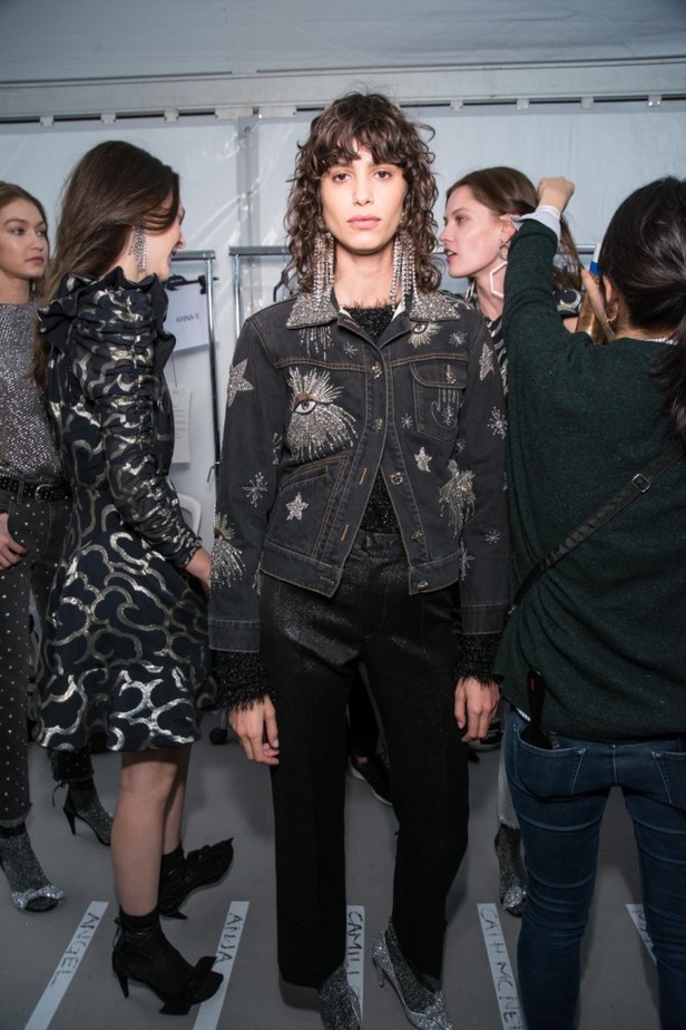 عرض أزياء إيزابيل ماران لخريف وشتاء 2017