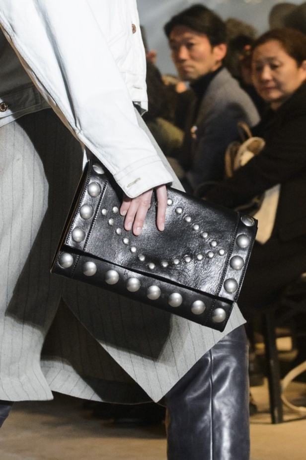 عرض أزياء إيزابيل ماران لخريف وشتاء 2017