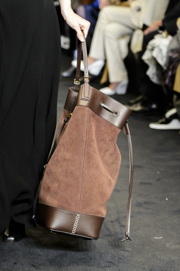 مجموعة لويفي Loewe لخريف وشتاء 2017