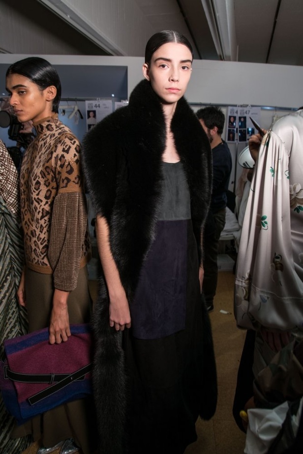 مجموعة لويفي Loewe لخريف وشتاء 2017