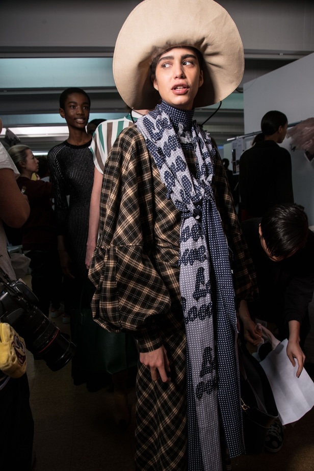 عرض أزياء باسكال ميليه لموسم خريف وشتاء 2017-2018