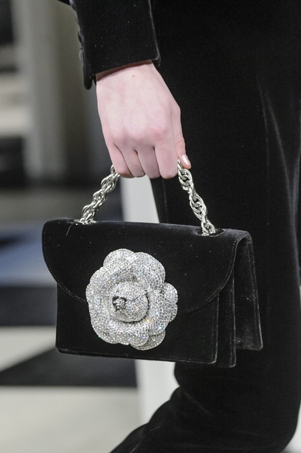 مجموعة اوسكار دي لارنتا لخريف 2017