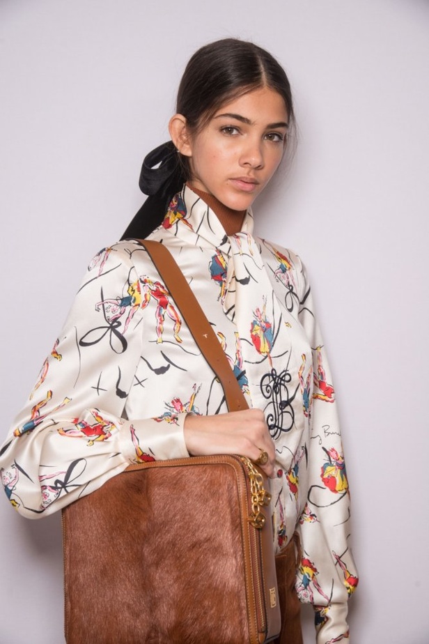 مجموعة توري بورش للألبسة الجاهزة لخريف و شتاء 2017