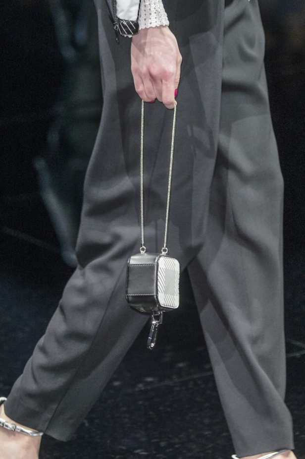 مجموعة امبريو أرماني للألبسة الجاهزة لخريف و شتاء 2017