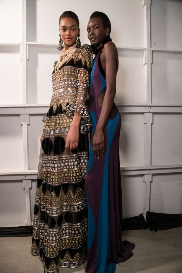 عرض أزياء نعيم خان لخريف وشتاء 2017