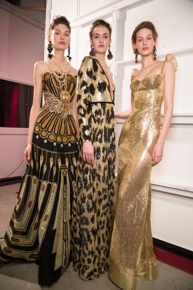 عرض أزياء نعيم خان لخريف وشتاء 2017