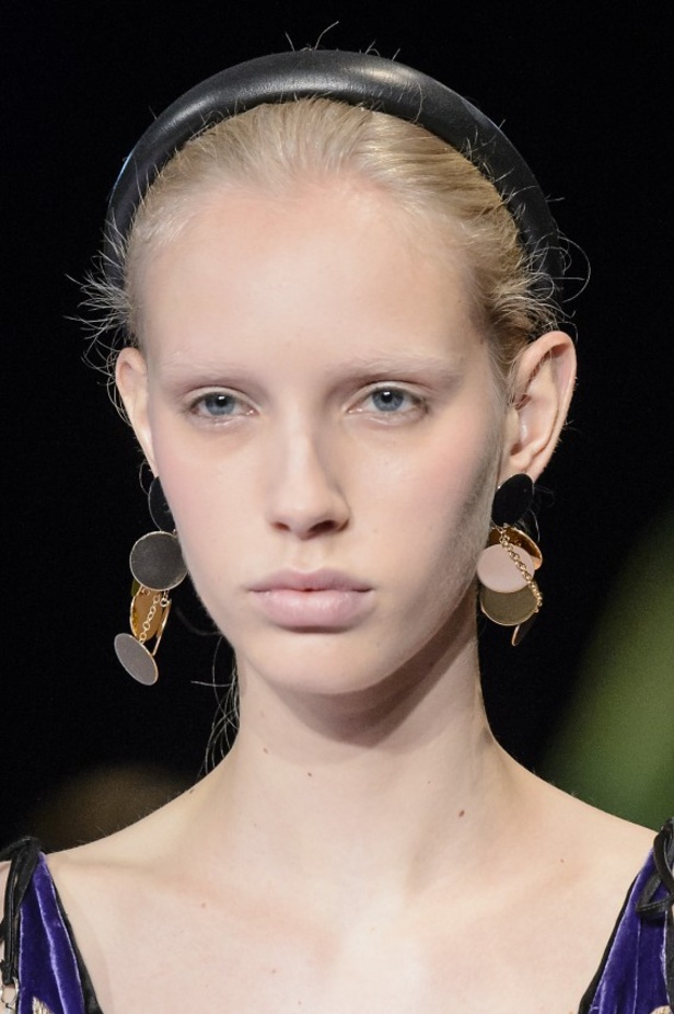 مجموعة دار "التوزارا" للألبسة الجاهزة لخريف و شتاء 2017