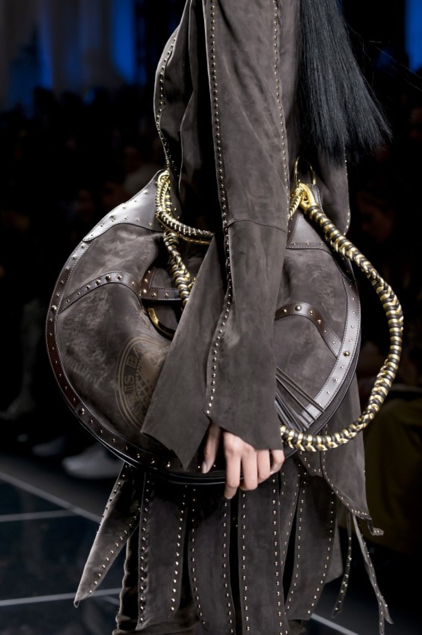 مجموعةBalmain  لخريف وشتاء 2017