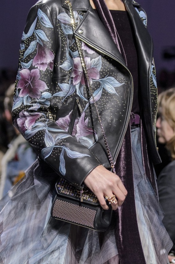 مجموعة إيلي صعب لخريف وشتاء 2017