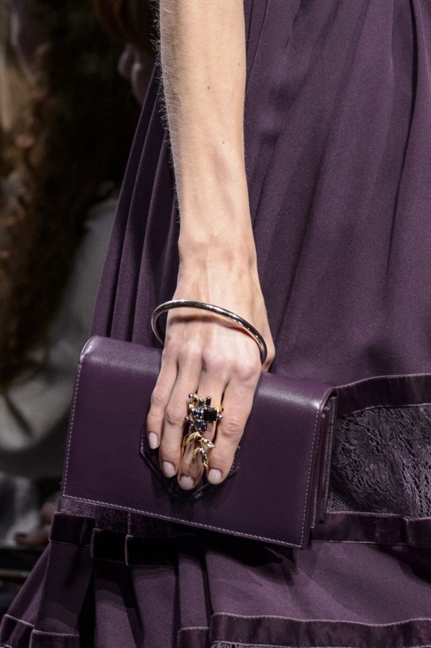 مجموعة إيلي صعب لخريف وشتاء 2017