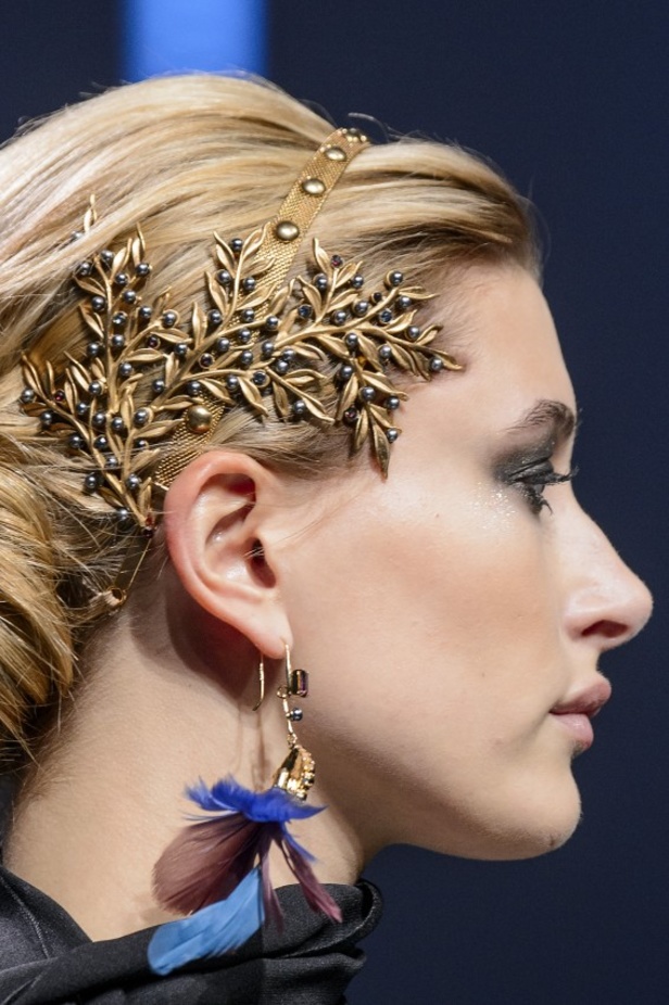 مجموعة إيلي صعب لخريف وشتاء 2017