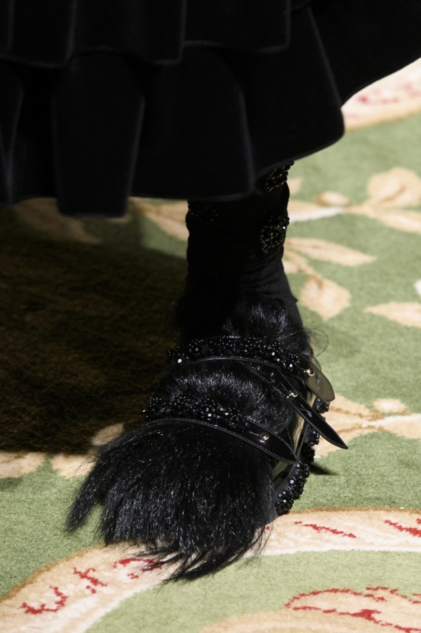 مجموعة سيمون روشا لخريف وشتاء 2017