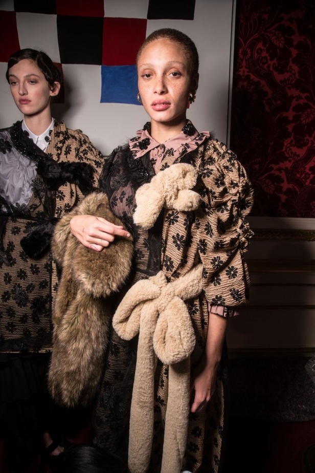 مجموعة سيمون روشا لخريف وشتاء 2017