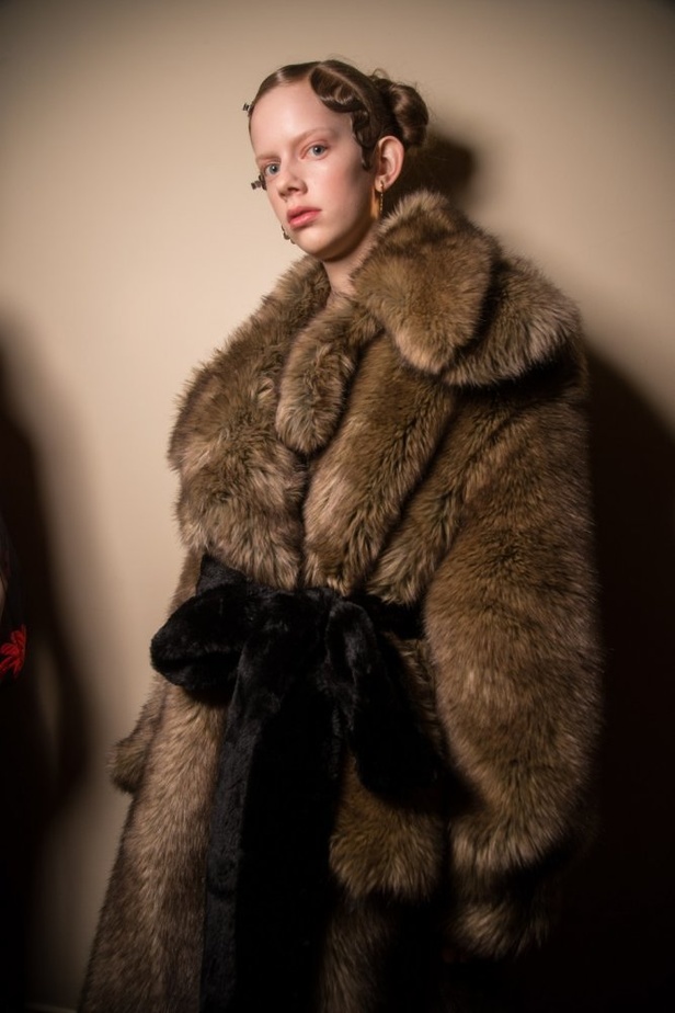 مجموعة سيمون روشا لخريف وشتاء 2017