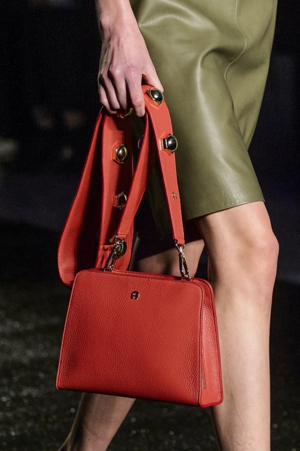 عرض أزياء Aigner لخريف وشتاء 2017