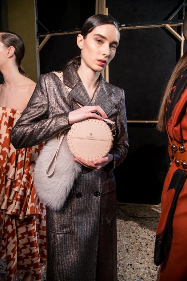 عرض أزياء Aigner لخريف وشتاء 2017