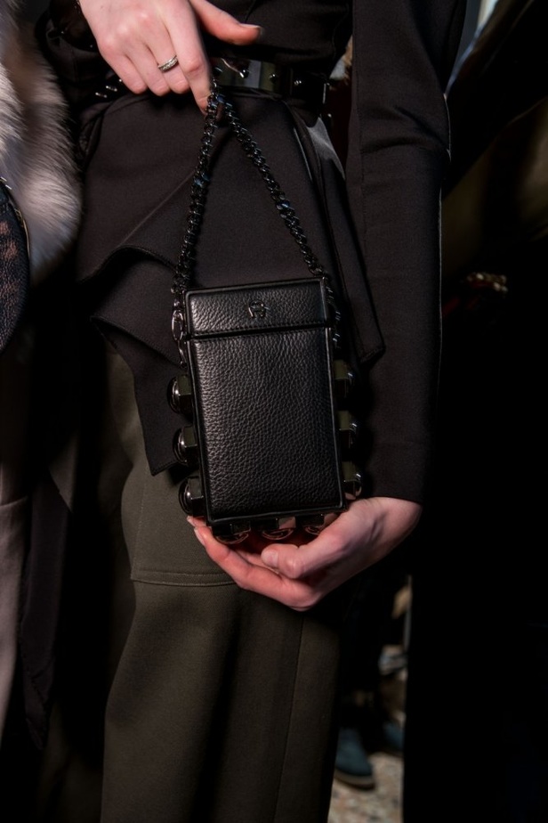 عرض أزياء Aigner لخريف وشتاء 2017