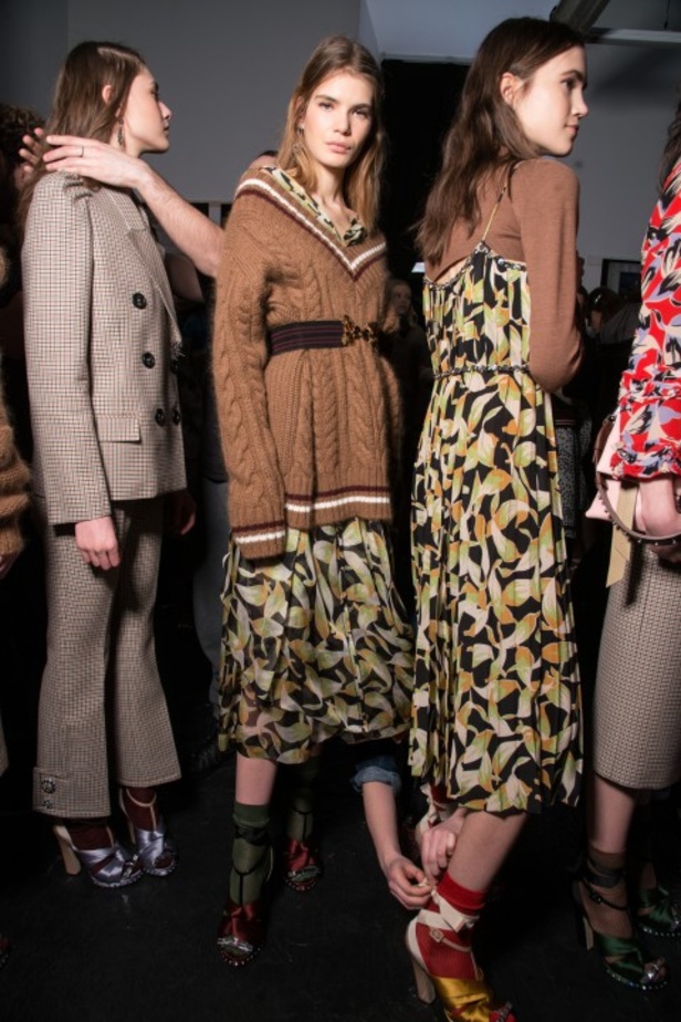 مجموعة دار N.21  لموسم خريف وشتاء 2017-2018