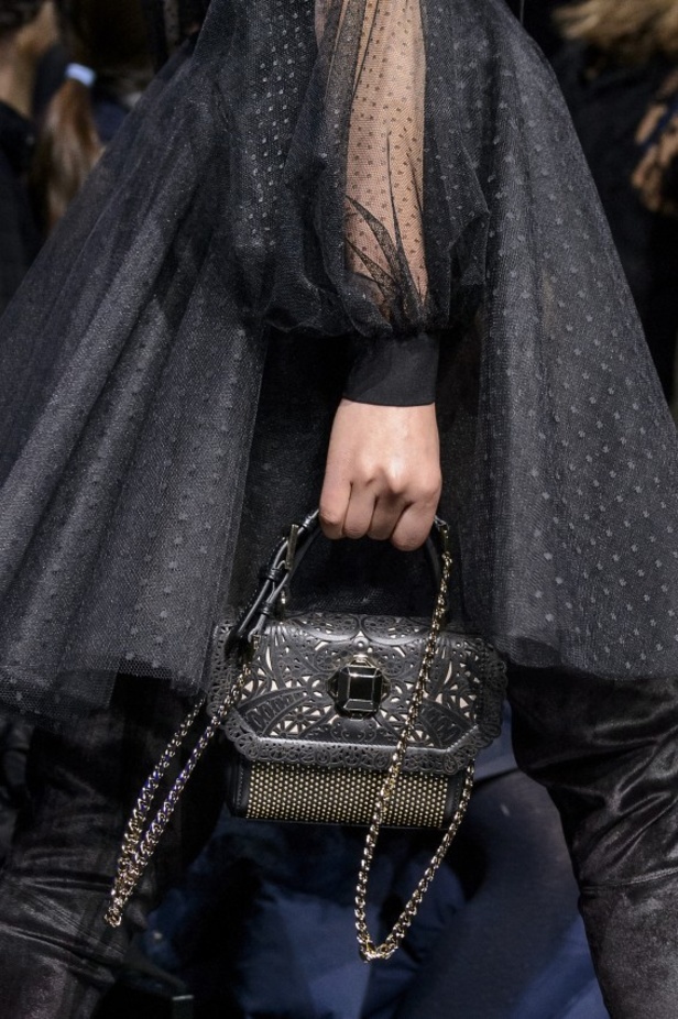 مجموعة إيلي صعب لخريف وشتاء 2017