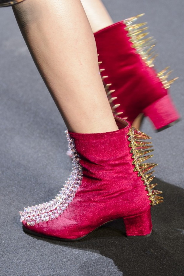 عرض أزياء Manish Arora لخريف وشتاء 2017