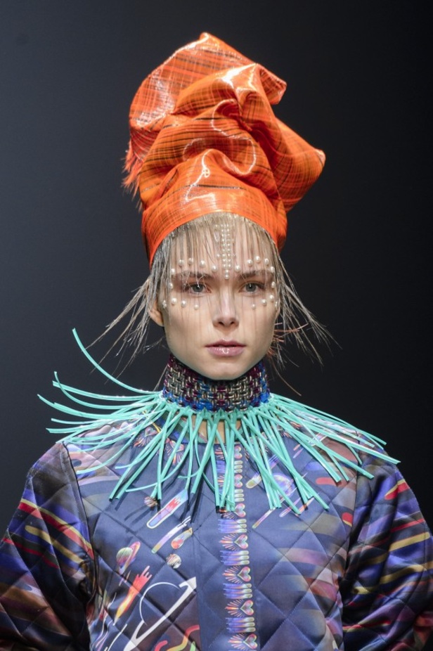 عرض أزياء Manish Arora لخريف وشتاء 2017