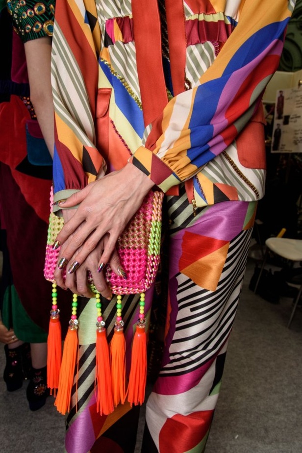 عرض أزياء Manish Arora لخريف وشتاء 2017