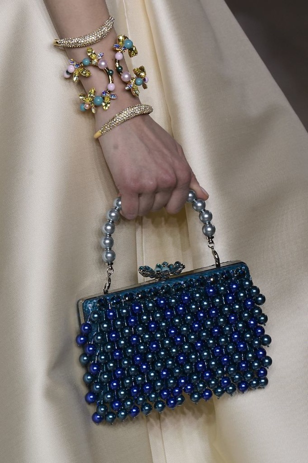 مجموعة جورج حبيقة للأزياء الفاخرة لربيع وصيف 2017  !