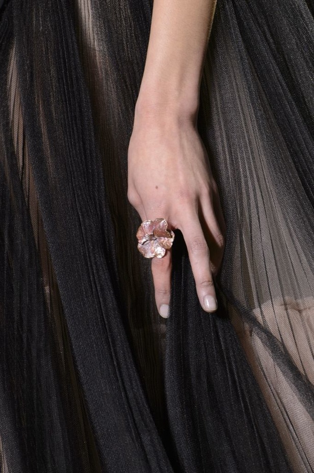 مجموعة الأزياء الفاخرة لدار ديور لموسم ربيع 2017