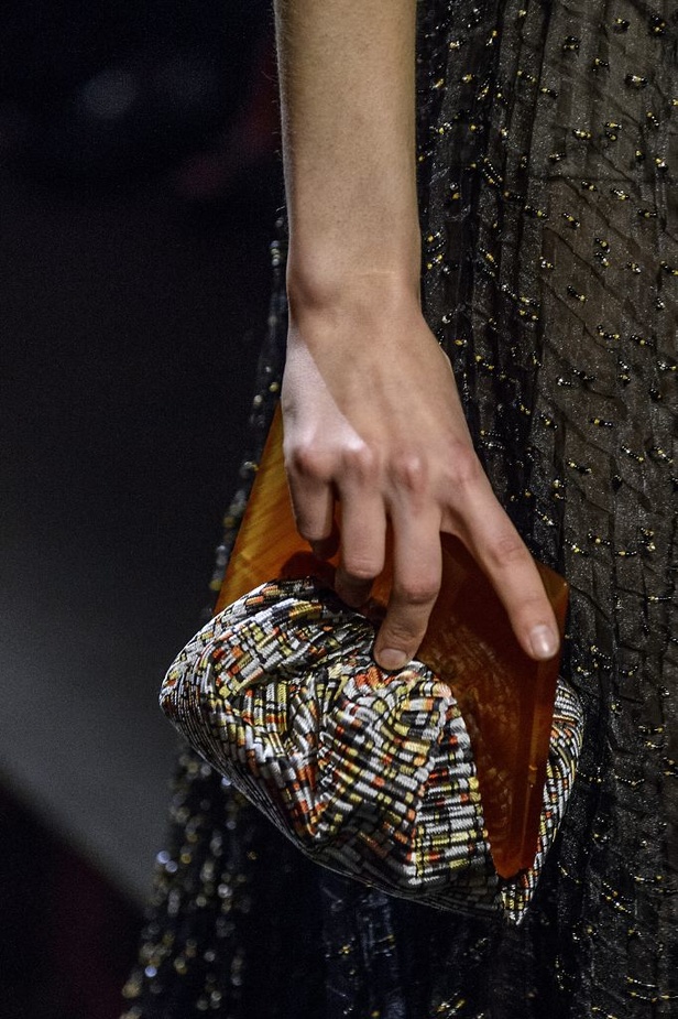 مجموعة أرماني بريفيه للأزياء الراقية لربيع و صيف 2017