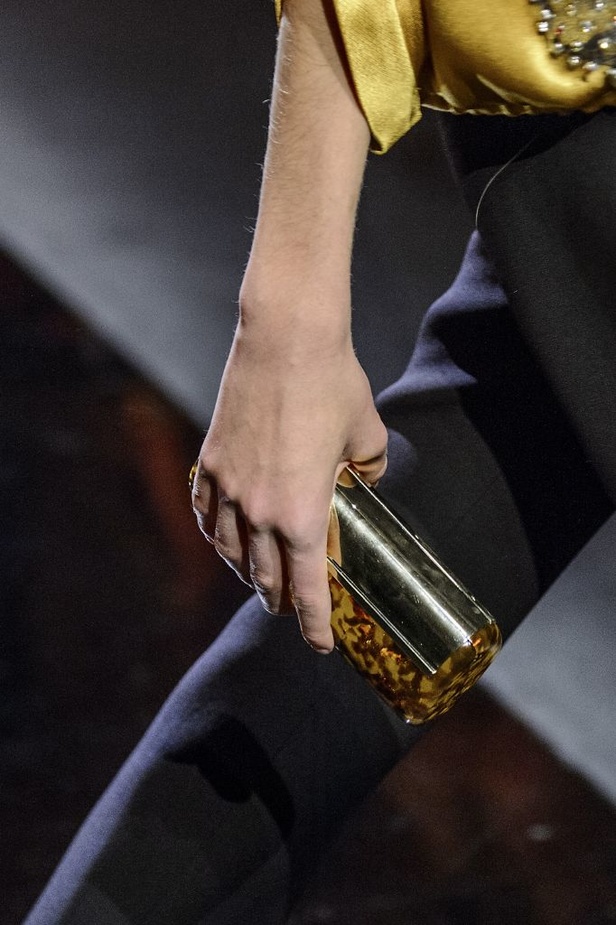 مجموعة أرماني بريفيه للأزياء الراقية لربيع و صيف 2017