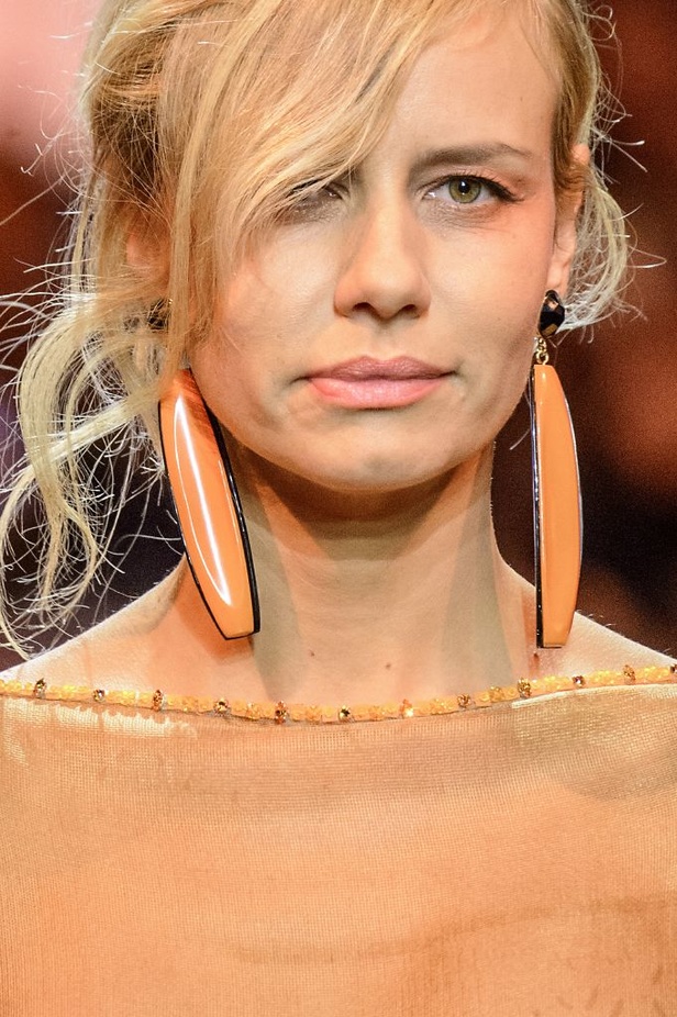 مجموعة أرماني بريفيه للأزياء الراقية لربيع و صيف 2017