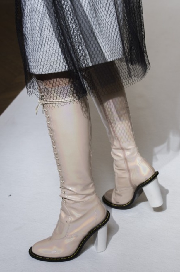 عرض Schiaparelli للأزياء الراقية لخريف وشتاء ٢٠١٨ !