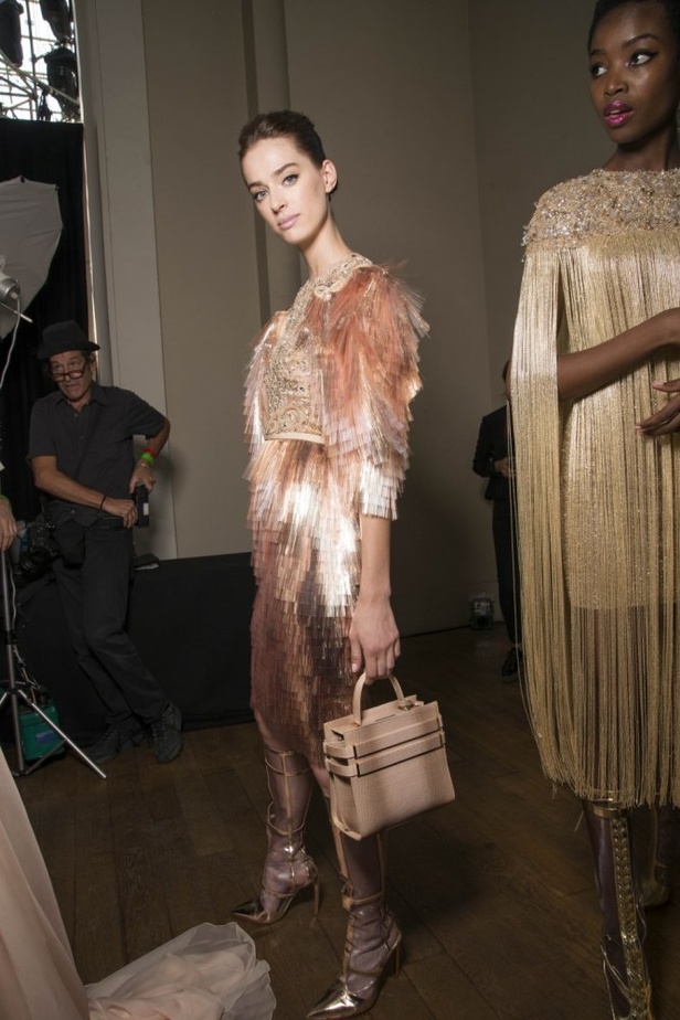 مجموعة Ralph & Russo من الألبسة الفاخرة لخريف وشتاء 2017