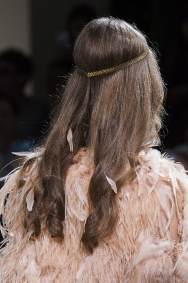 مجموعة ايلي صعب الملكية ضمن أسبوع الموضة في باريس 