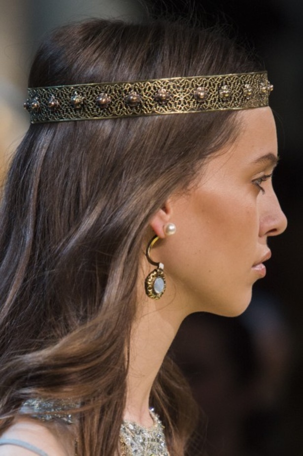 مجموعة ايلي صعب الملكية ضمن أسبوع الموضة في باريس 