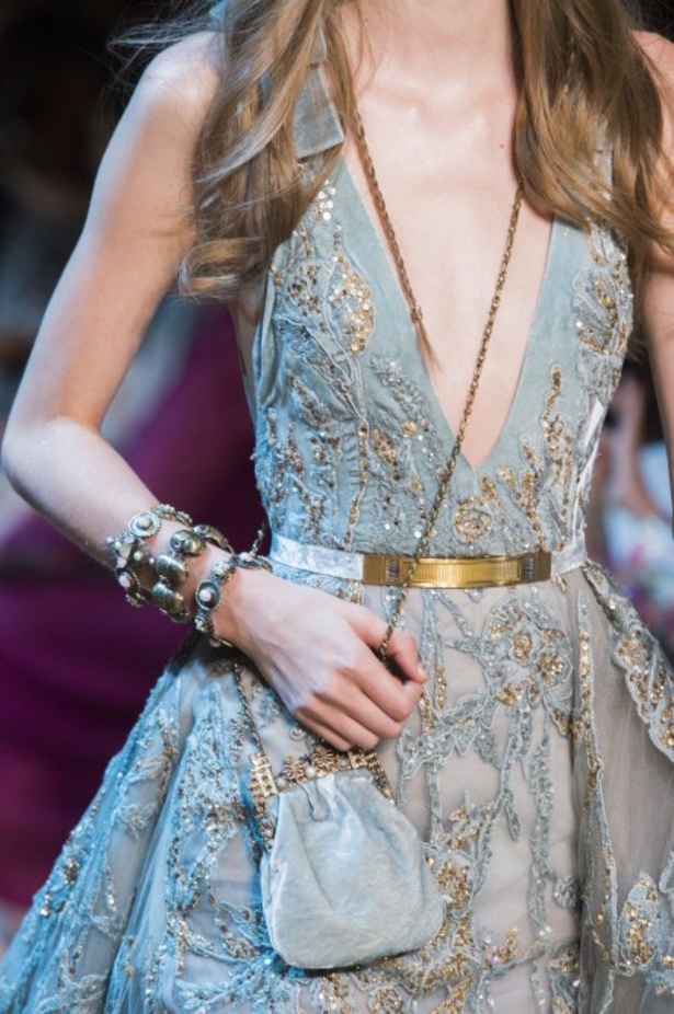 مجموعة ايلي صعب الملكية ضمن أسبوع الموضة في باريس 