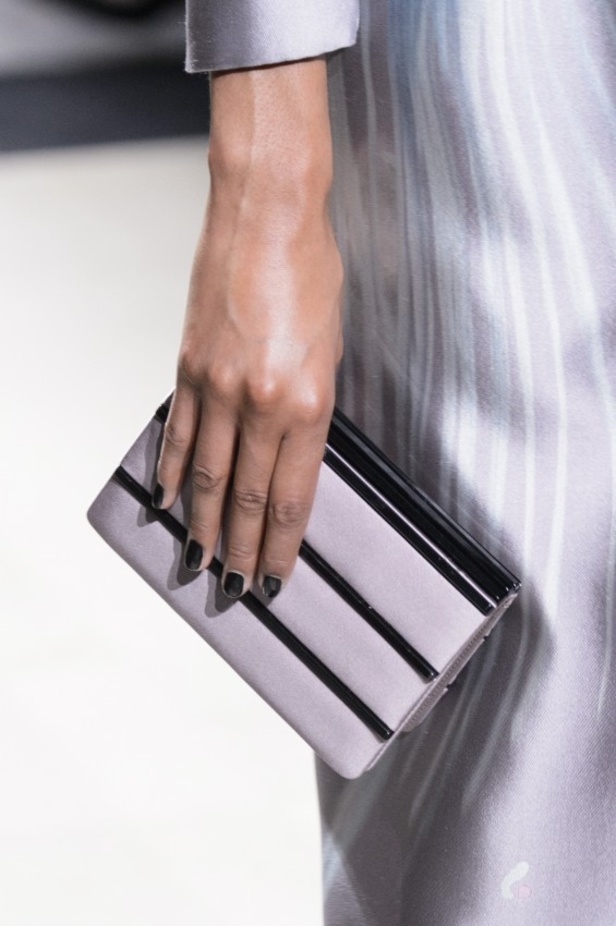 مجموعة Giorgio Armani Prive للأزياء الراقية لشتاء 2018 !