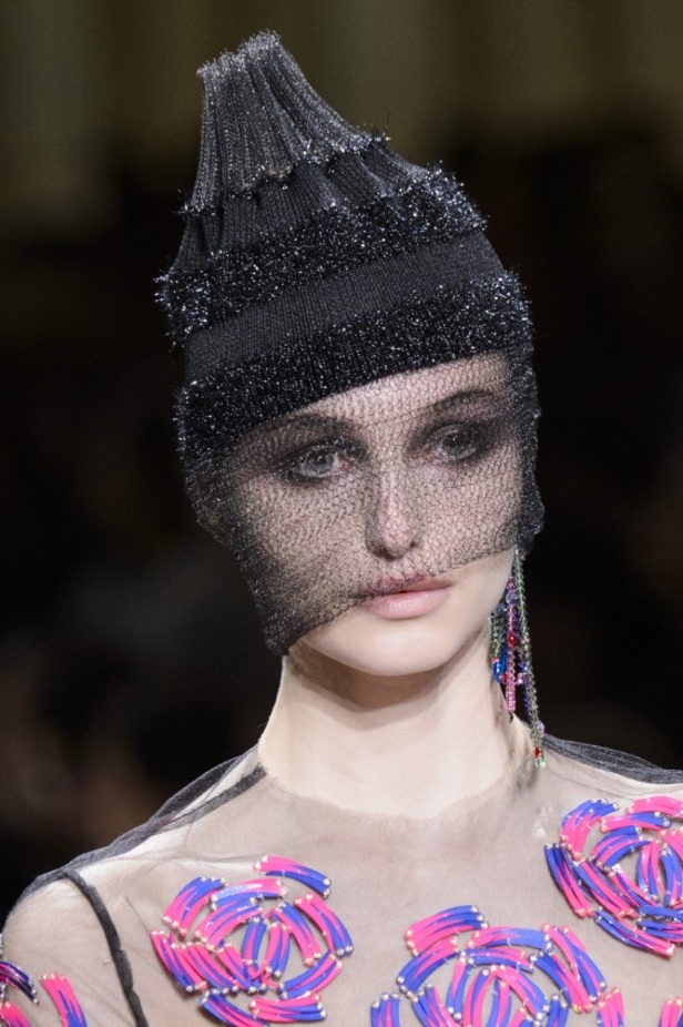 مجموعة Giorgio Armani Prive للأزياء الراقية لشتاء 2018 !