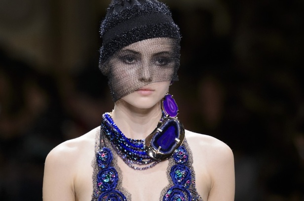 مجموعة Giorgio Armani Prive للأزياء الراقية لشتاء 2018 !